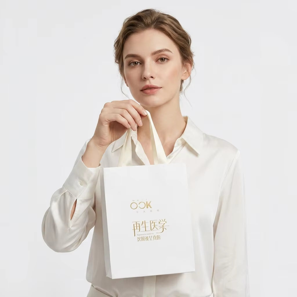 Custom White Cardboard Gift Bags with Ribbon Handles, 250gsm Rigid Shopping Bags for Premium Gifts