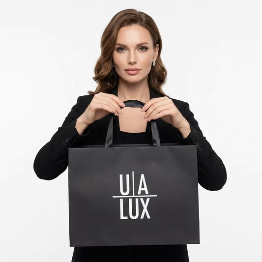 Black Cardboard Gift Bags with Handles, 250gsm Black Paper Shopping Bags for Boutique, Clothing and Cosmetics