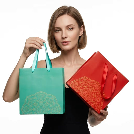 Custom White Cardboard Gift Bags with Cotton Handles, 300gsm Rigid Paper Bags with Logo for High End Retail
