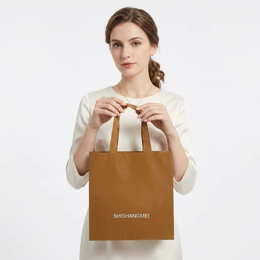 FSC Certified White Cardboard Gift Bags, Eco Friendly Rigid Paper Shopping Bags for Sustainable Retail